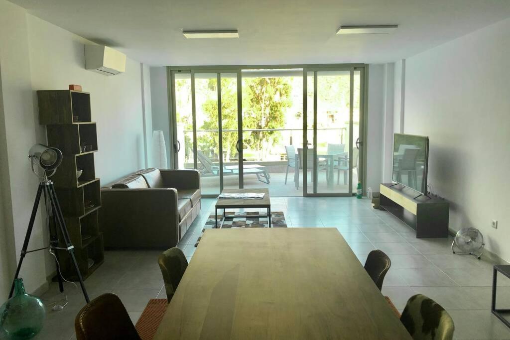 Sun, Sea And Rocks Apartment Puerto De Mogan Exterior photo