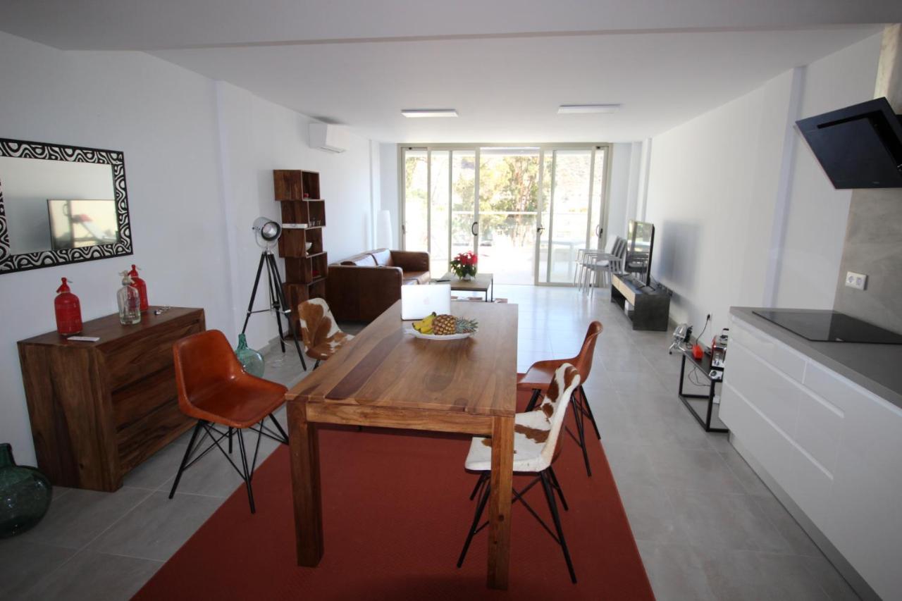 Sun, Sea And Rocks Apartment Puerto De Mogan Exterior photo